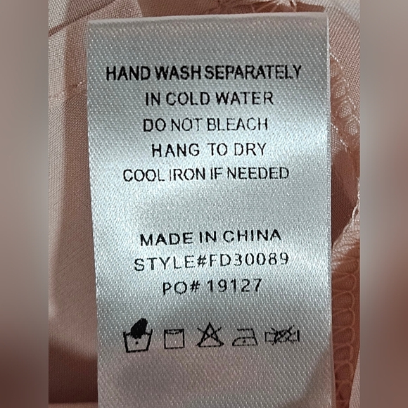 Fate Elegant Pink and Cream Broderie Embroidered Dress Size S - Picture 7 of 9